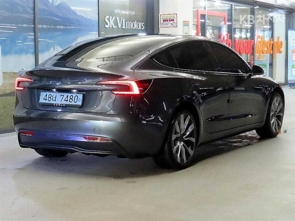테슬라 Model 3Long Range - 4