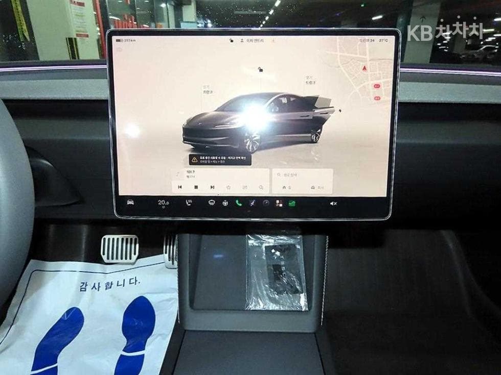 테슬라 Model 3Long Range - 11