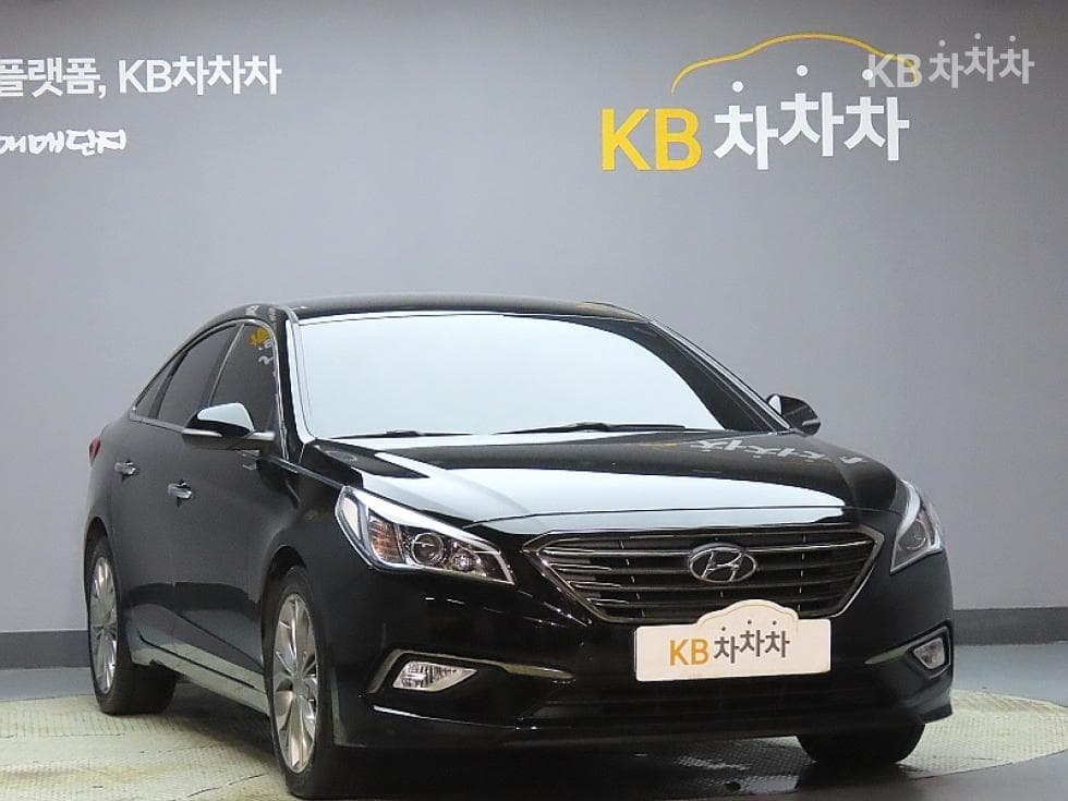 Hyundai Sonata LF2.0 Smart Standard - 3