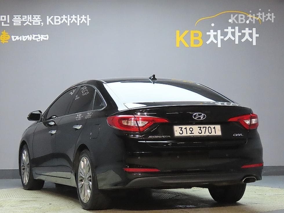 Hyundai Sonata LF2.0 Smart Standard - 4