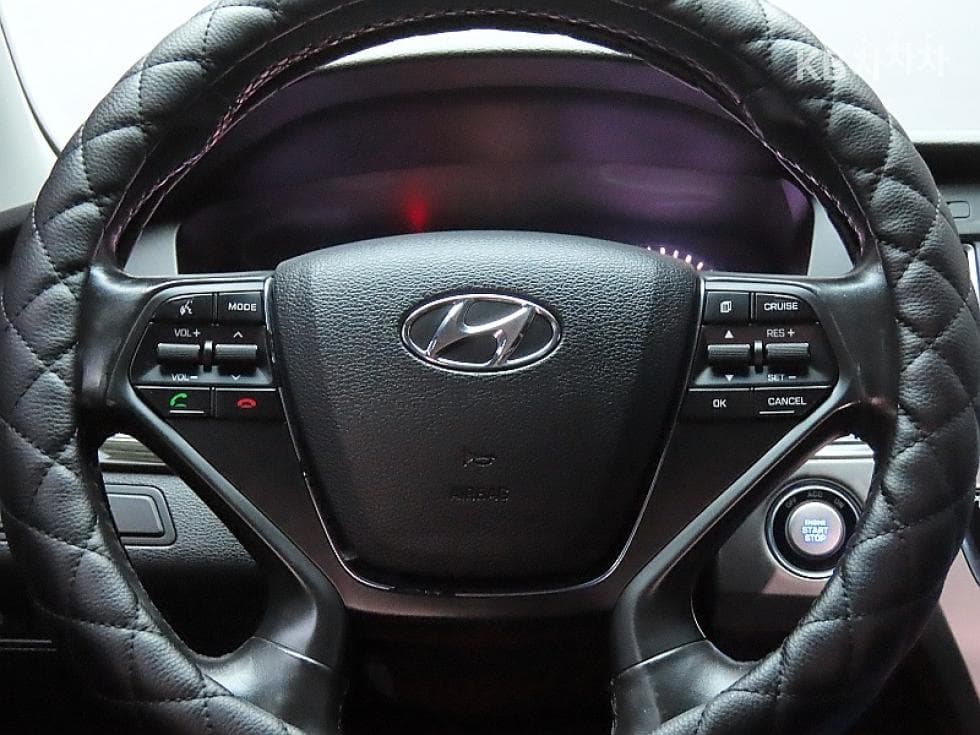 Hyundai Sonata LF2.0 Smart Standard - 18