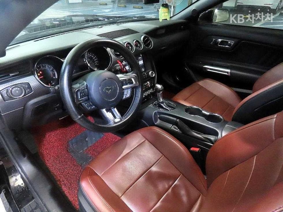 Ford 머스탱컨버티블 - 15