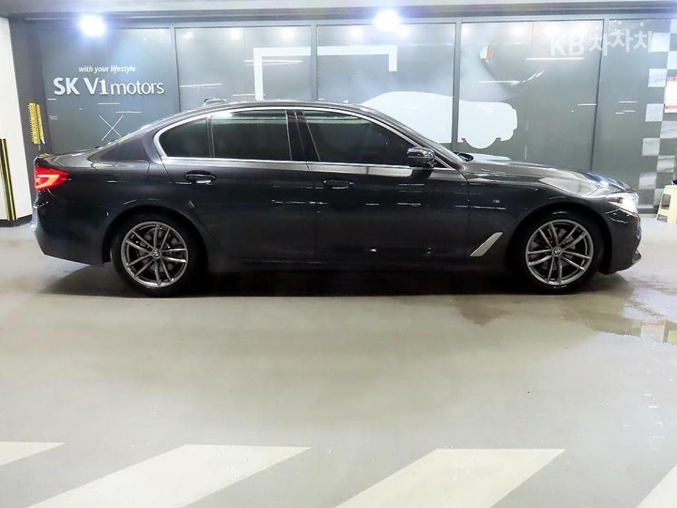 BMW 올Нов5 Серия (G30)520i M Sport - 3