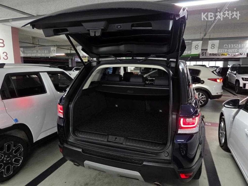 Land Rover New Range Rover Sport3.0 SDV6 HSE Dynamic - 7
