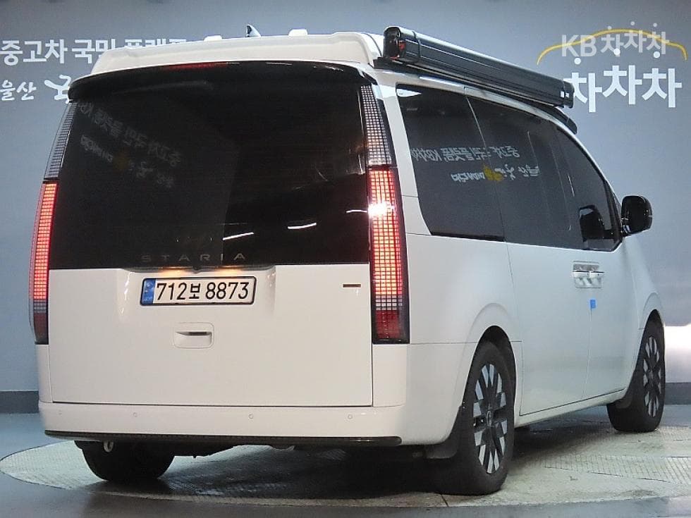 Хюндай Staria Lounge 캠퍼Camper 4 AWD Prestige - 2