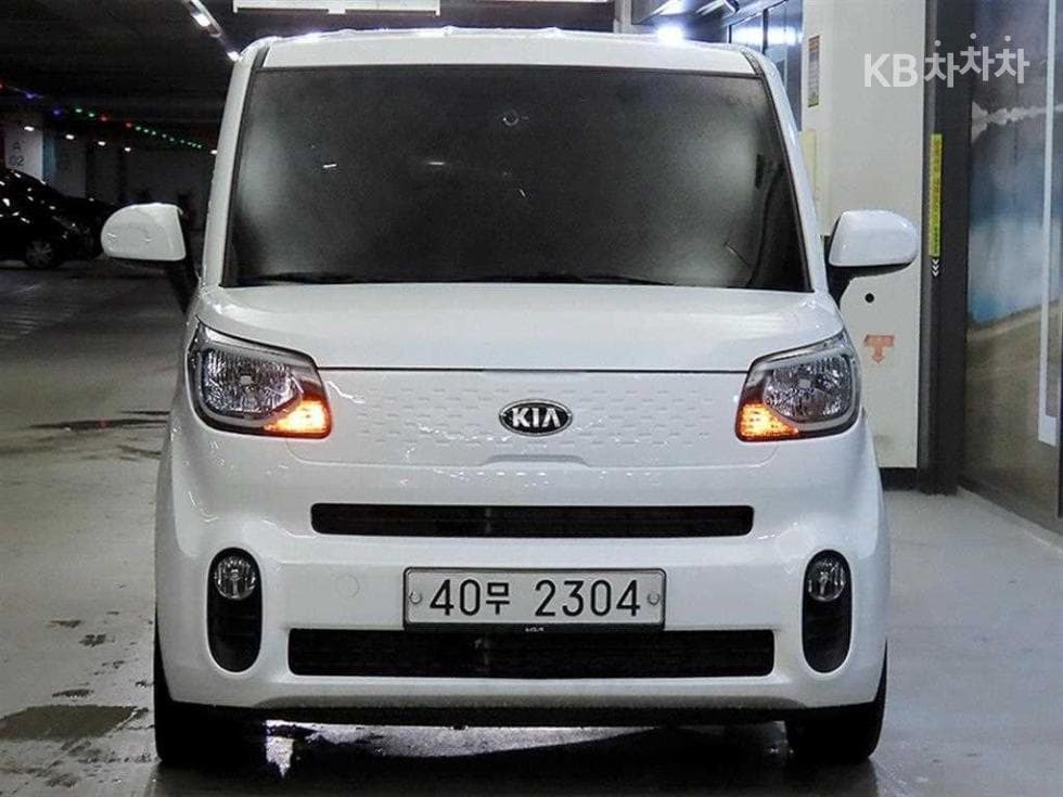 Киа The New (фейслифт) Рей (ван) Ван1.0 Бензин Ван 2-местен Висок клас - 2