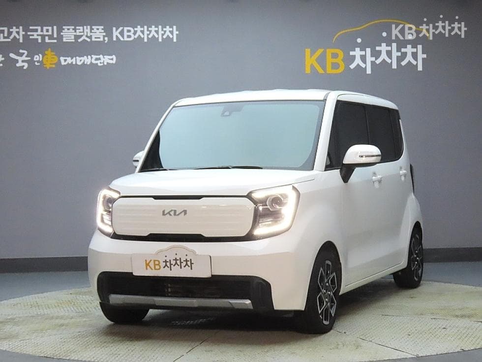Kia The New (facelift) Kia Ray (van) 1.0 Gasoline Signature - Image 1