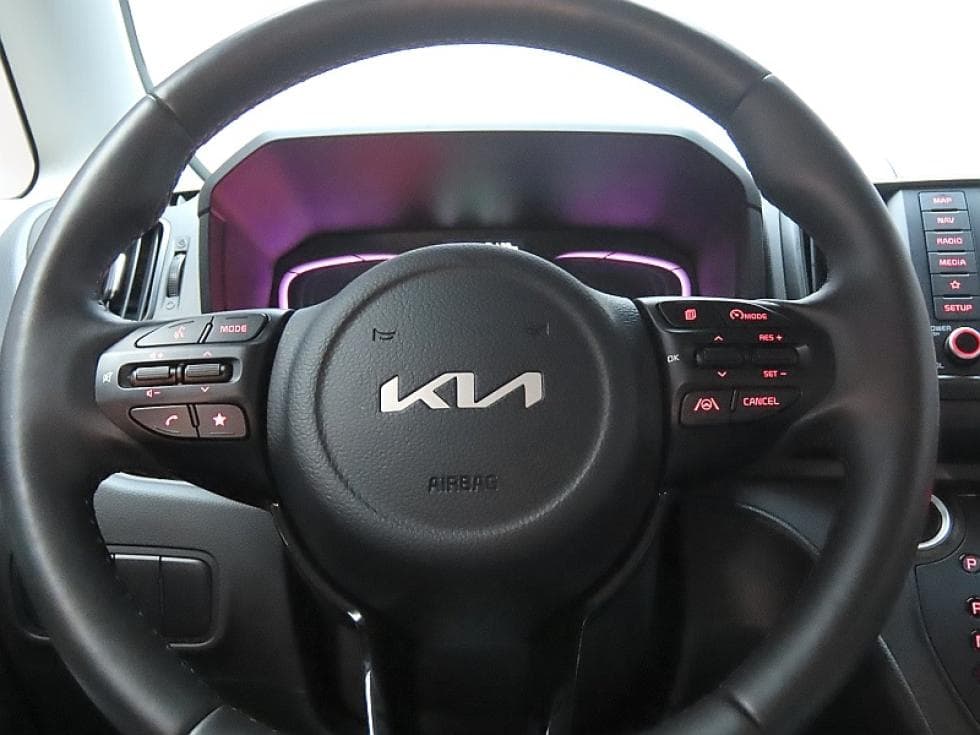 Kia The New (facelift) Kia Ray (van)1.0 Gasoline Signature - 18