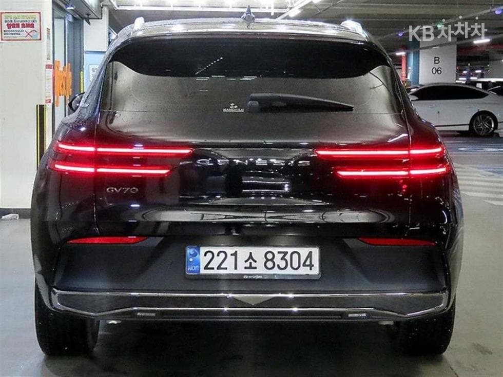 Дженезис GV70Бензин 2.5T 2WD - 5