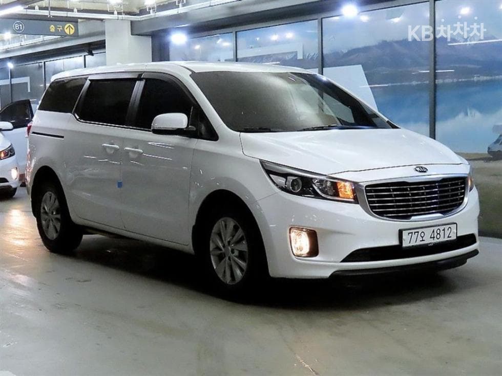 Kia All New Carnival6Seater승 2.2 Diesel 휠체어 리프트 - 2