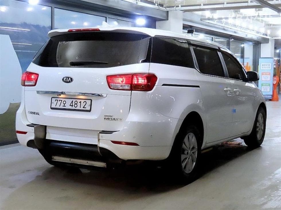Kia All New Carnival6Seater승 2.2 Diesel 휠체어 리프트 - 4