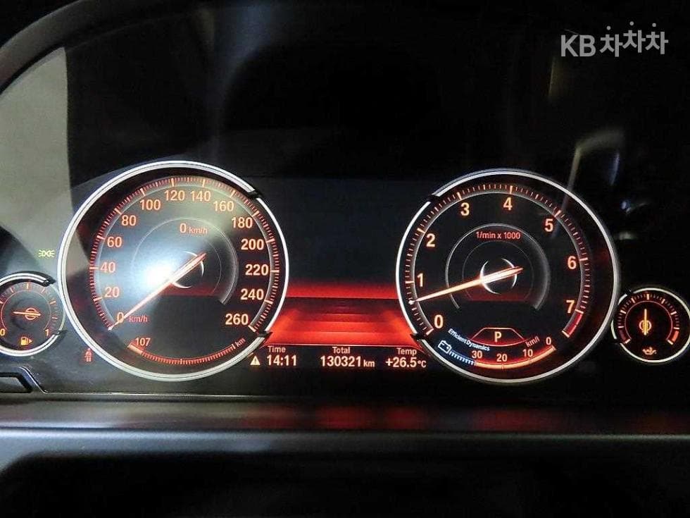 BMW X6(F16)xDrive 35i Стандартен - 9