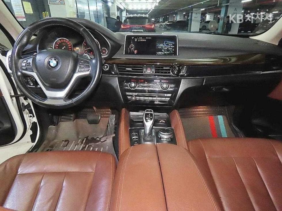 BMW X6(F16)xDrive 35i Стандартен - 10