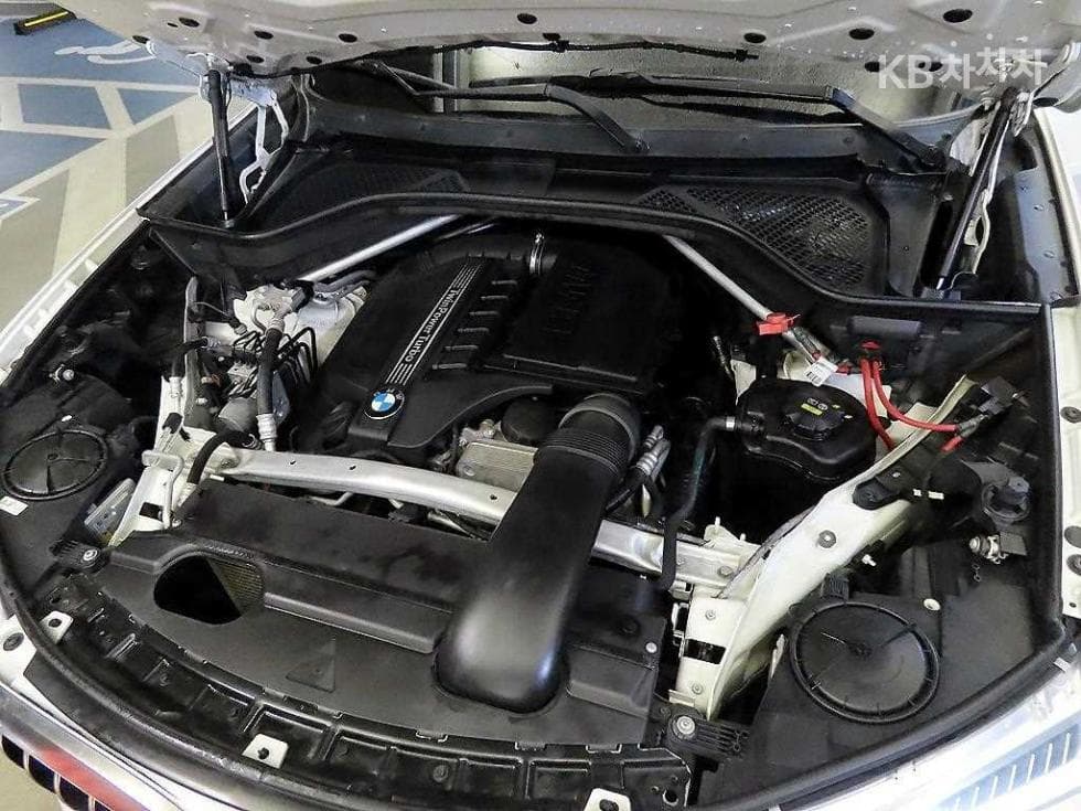 BMW X6(F16)xDrive 35i Стандартен - 19