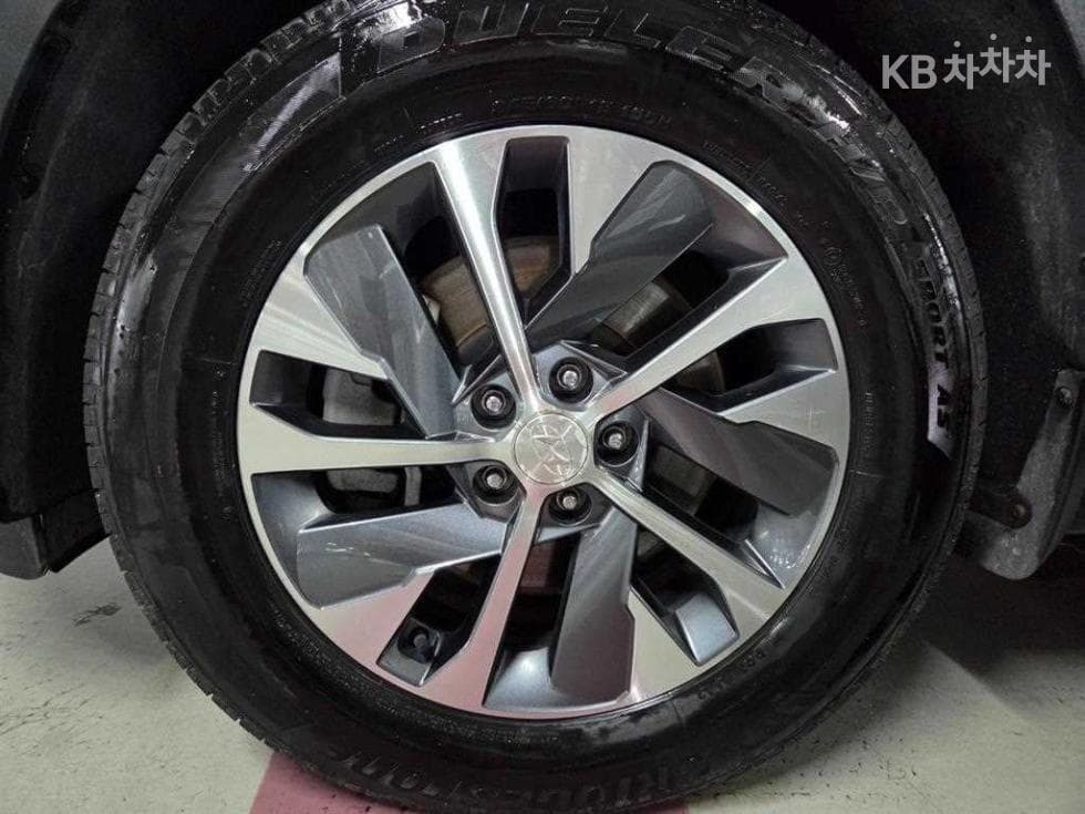 Хюндай Palisade2.2 Дизел 8-местен AWD Exclusive - 8