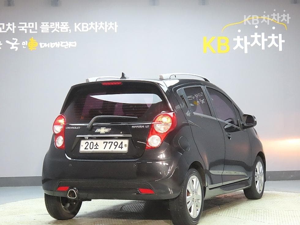 GM Korea Chevrolet SparkSpark S LT - 2