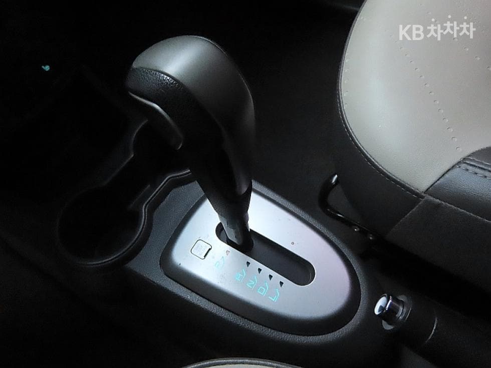 GM Korea Chevrolet SparkSpark S LT - 9