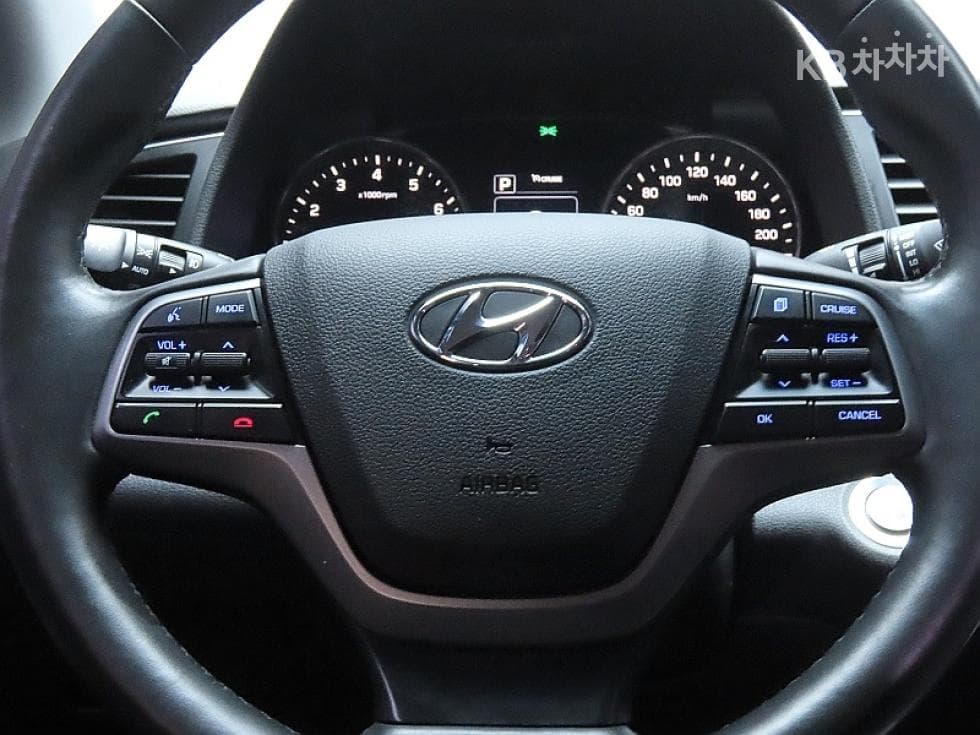 Хюндай Avante (Elantra)AD1.6 GDi Modern - 18