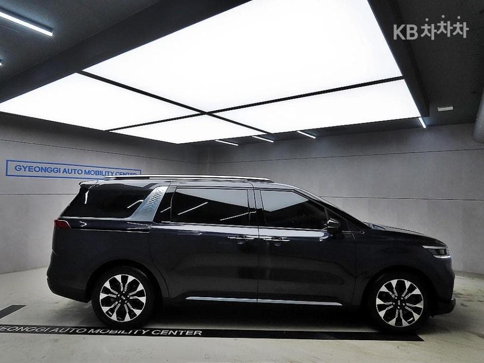 Kia Carnival 4th generationG3.5 GDI 7-seater (Limousine) Signature - 2