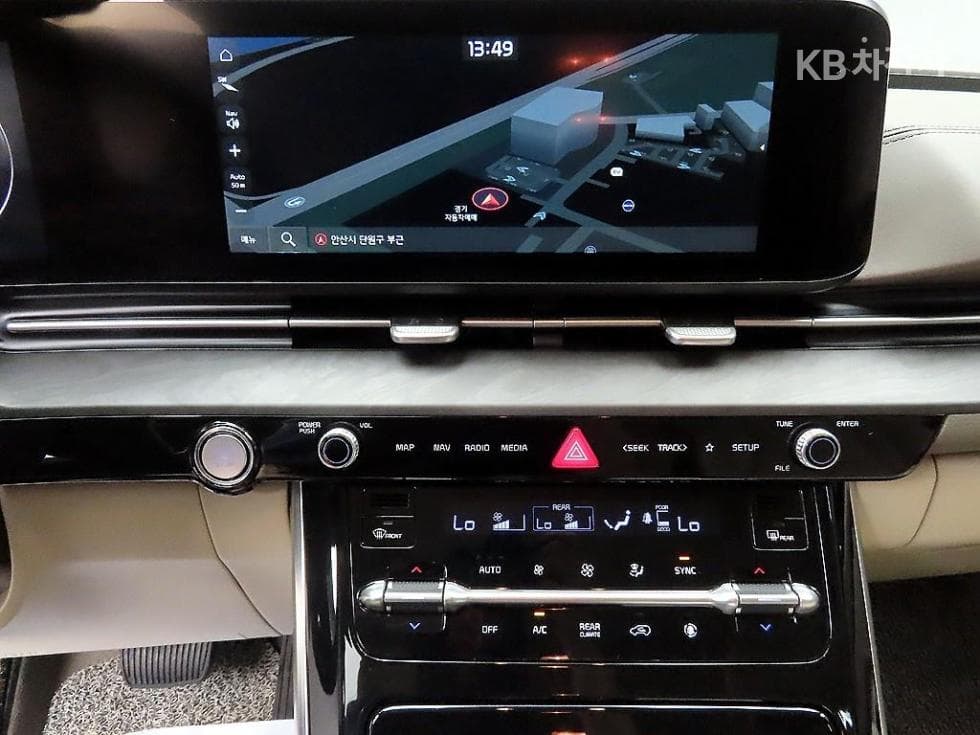 Kia Carnival 4th generationG3.5 GDI 7-seater (Limousine) Signature - 13
