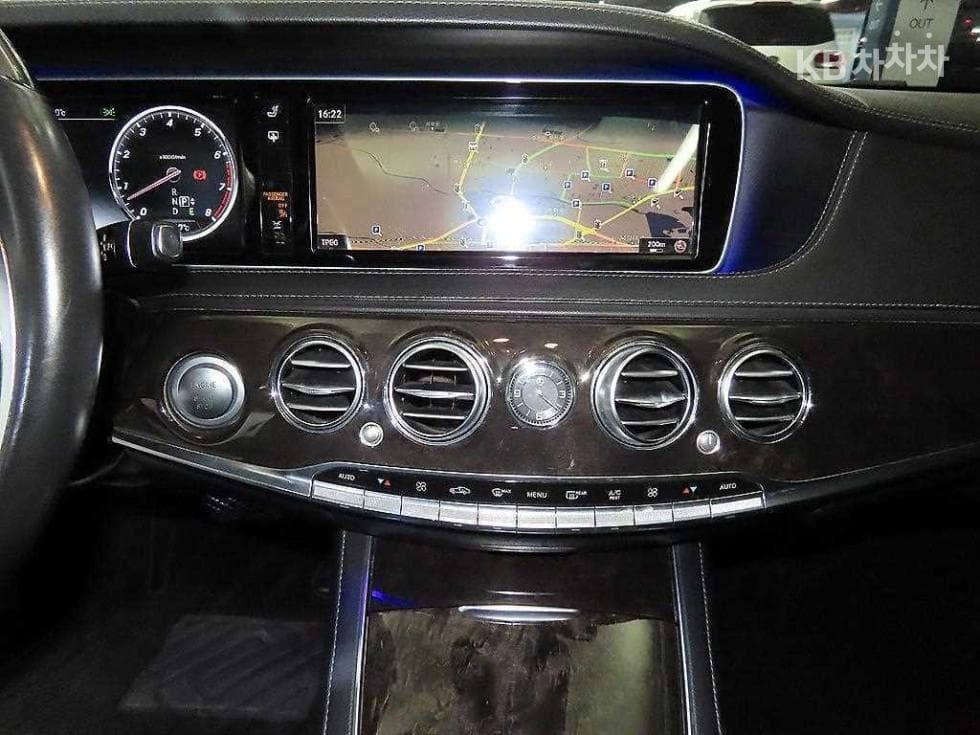 Mercedes-Benz Нов S-КласНов S400L - 11