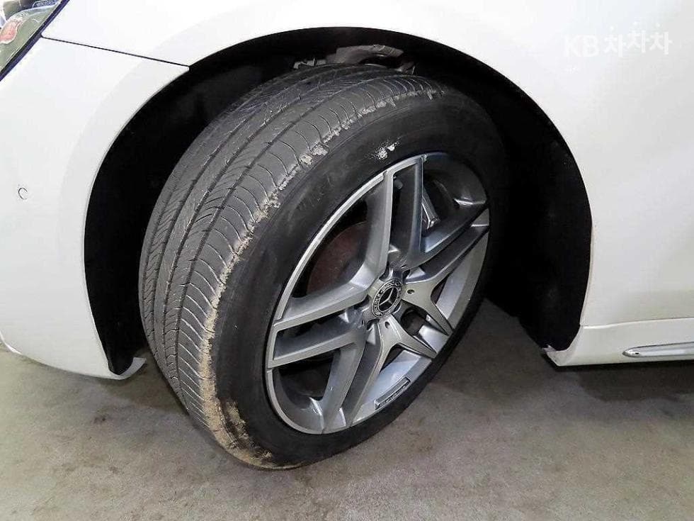 Mercedes-Benz Нов S-КласНов S400L - 19
