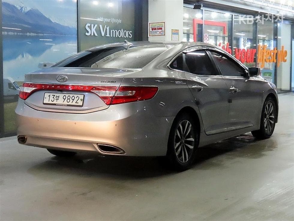Хюндай Grandeur (Azera)HGHG240 Лукс - 4