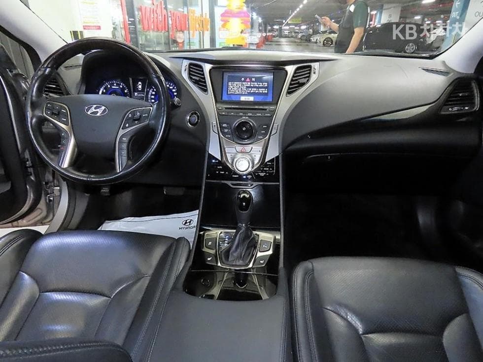 Хюндай Grandeur (Azera)HGHG240 Лукс - 10