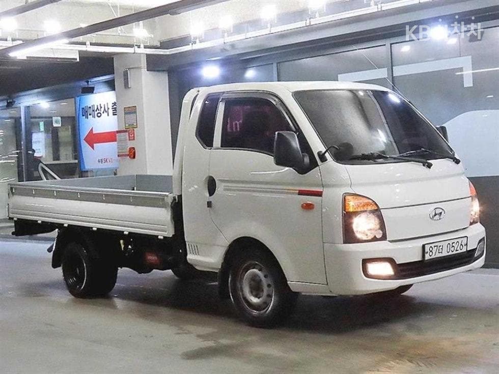 Хюндай Porter 2 Удължено междуосие Super Cab CRDi Smart - Image 1