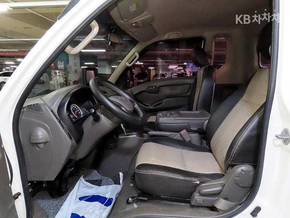 Хюндай Porter 2Удължено междуосие Super Cab CRDi Smart - 7