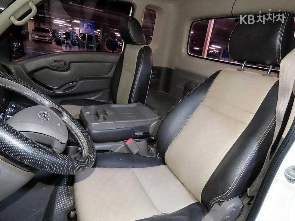 Хюндай Porter 2Удължено междуосие Super Cab CRDi Smart - 8