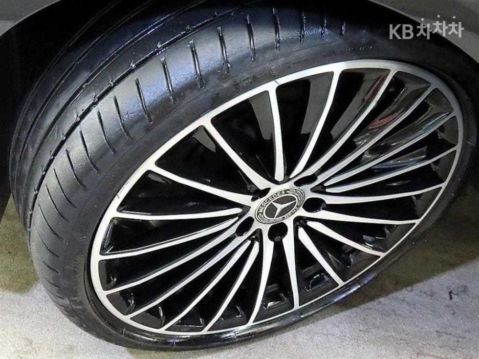 Mercedes-Benz CLS클래스(C257)CLS 53 AMG 4MATIC+ Стандартен - 20