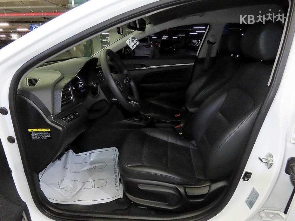 Хюндай The New (фейслифт) Avante (Elantra) ADSmartstream G1.6 Стил - 6