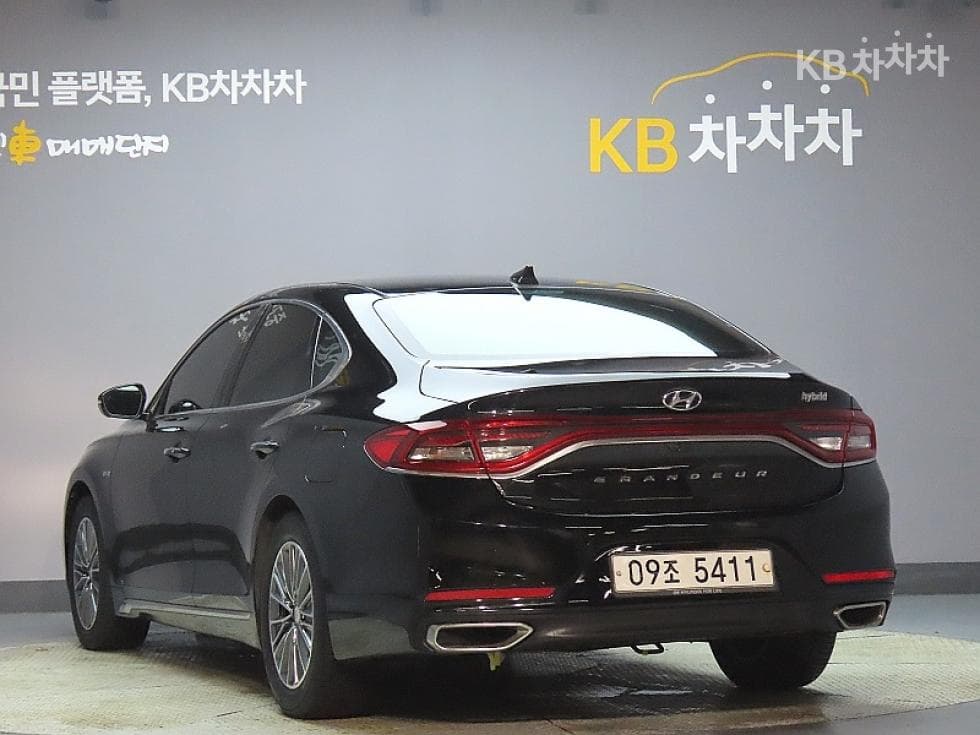 Hyundai Grandeur (Azera)IG HybridExclusive Special (special feature/edition) - 4