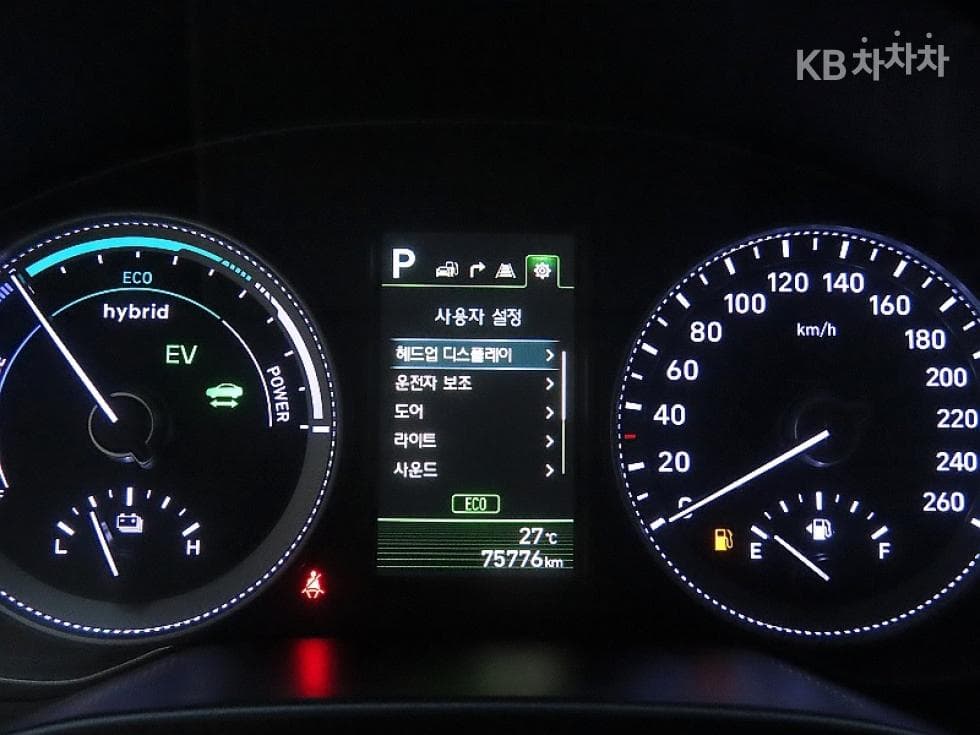 Hyundai Grandeur (Azera)IG HybridExclusive Special (special feature/edition) - 8