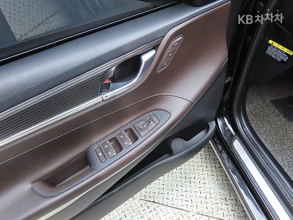 Hyundai Grandeur (Azera)IG HybridExclusive Special (special feature/edition) - 13