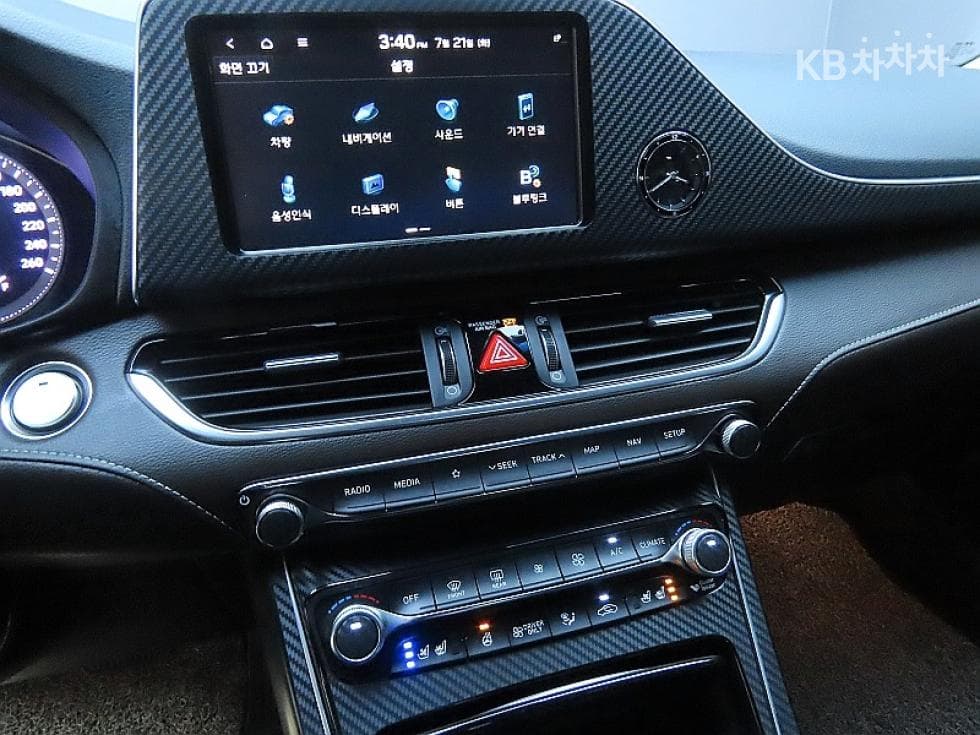 Hyundai Grandeur (Azera)IG HybridExclusive Special (special feature/edition) - 16