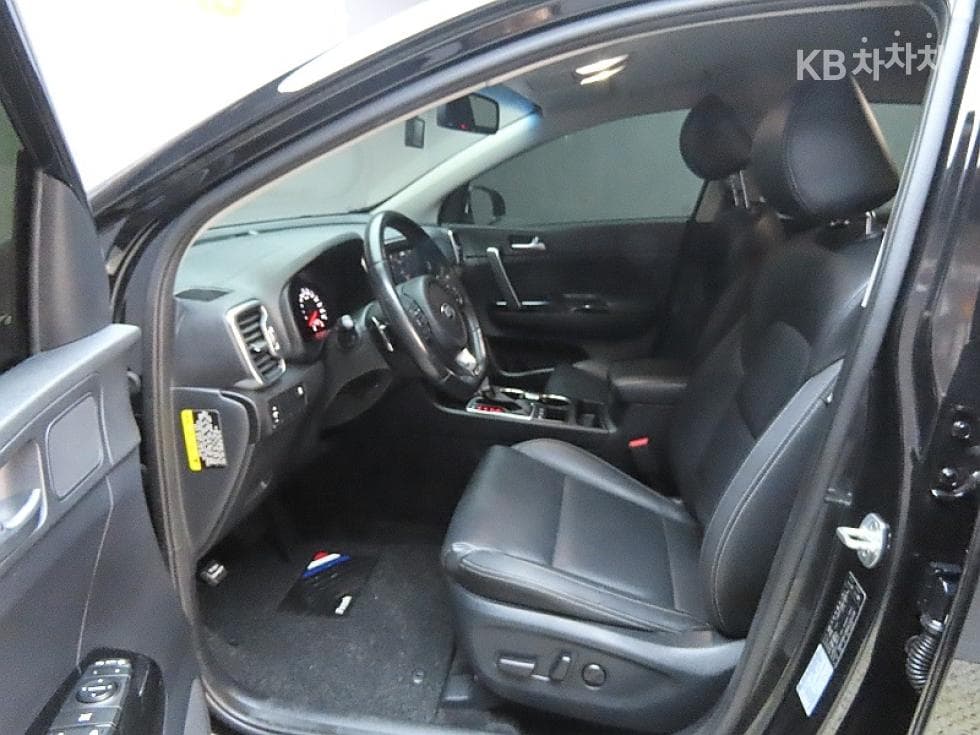 Kia Sportage 4th generationDiesel 2.0 2WD Noblesse - 10