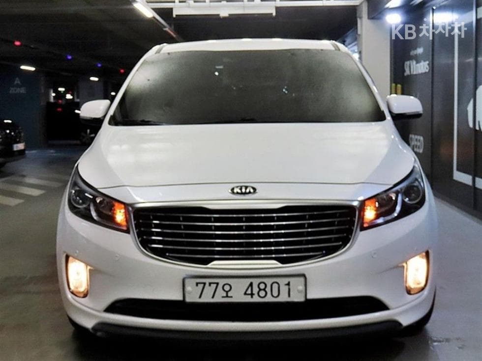 Киа All New Канивал6Местен승 2.2 Дизел 휠체어 리프트 - 2