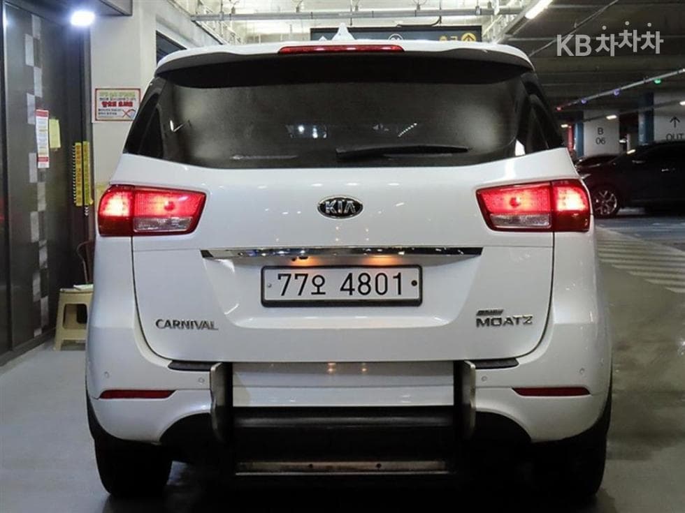 Киа All New Канивал6Местен승 2.2 Дизел 휠체어 리프트 - 3