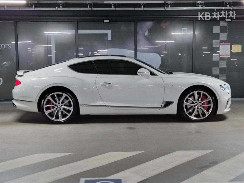 벤틀리 Нов 컨티넨탈 GTV8 4.0 Стандартен - 3
