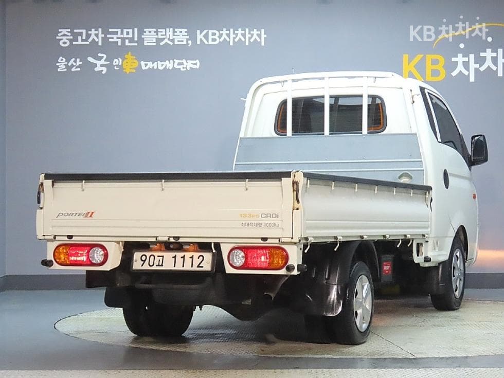 Hyundai Porter 2Extra Long Super Cab CRDi HI-SUP High-end Type - 2
