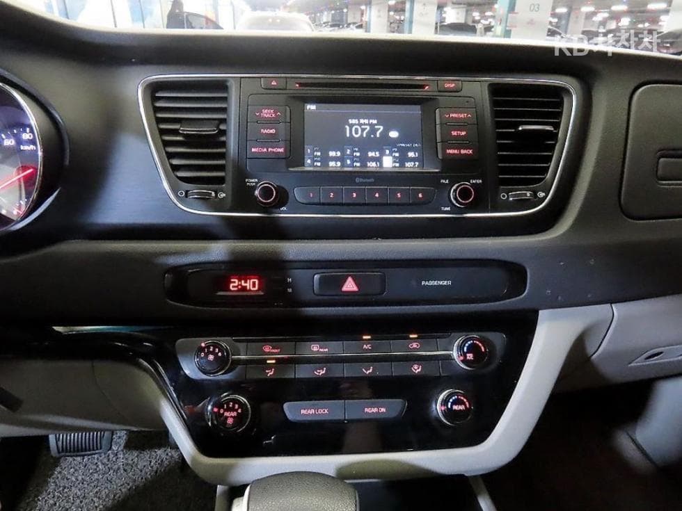 Киа All New Канивал6Местен승 2.2 Дизел 휠체어 리프트 - 8