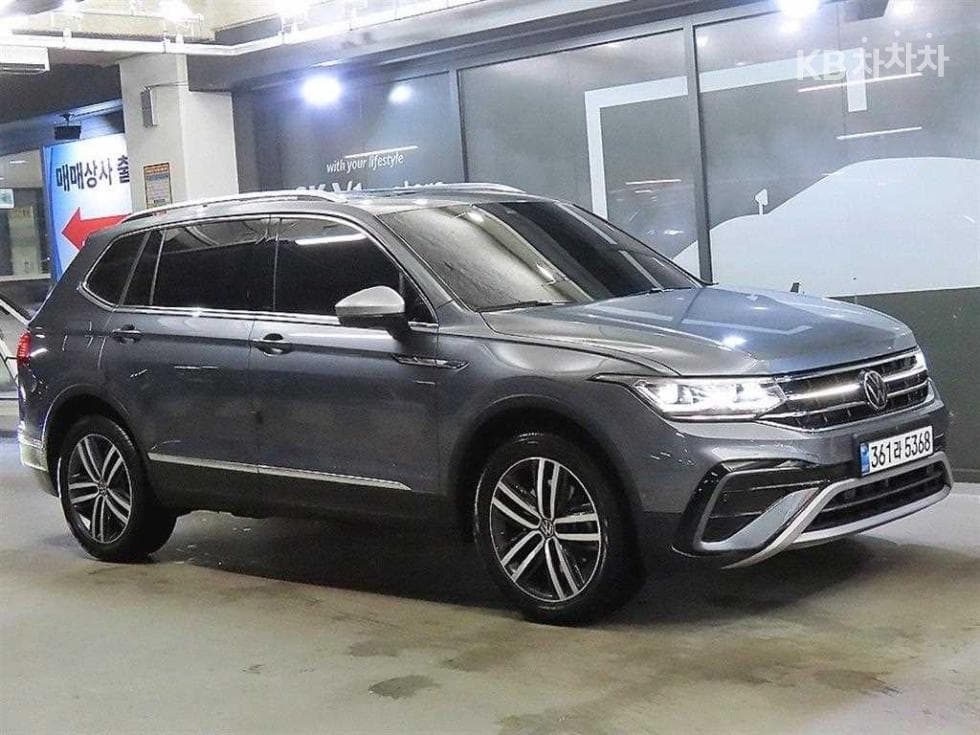 Volkswagen Tiguan Allspace 2.0 Турбонагнетен Стратифициран Инжекция (ВВ) Prestige - Image 1