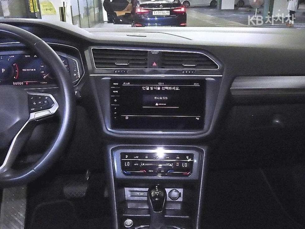 Volkswagen Tiguan Allspace2.0 Turbocharged Stratified Injection (VW) Prestige - 11