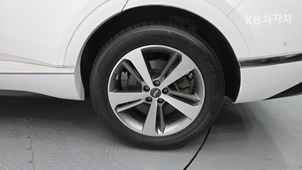 Дженезис GV803.0 Дизел AWD - 9