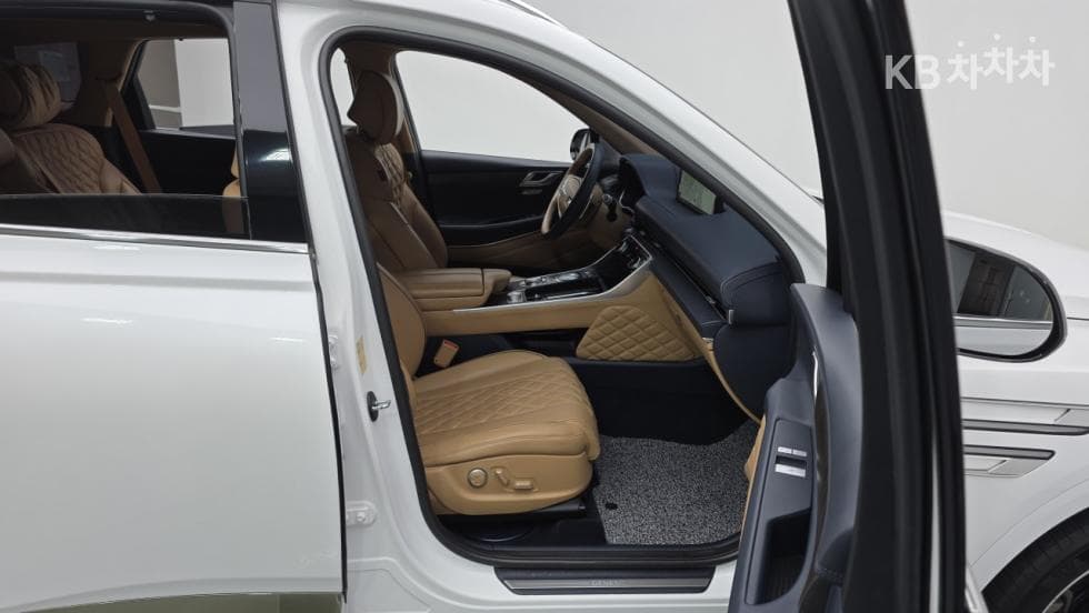 Дженезис GV803.0 Дизел AWD - 15