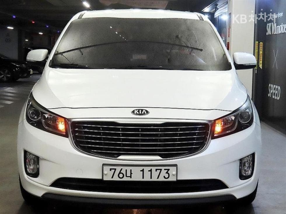 Kia All New Carnival6Seater승 2.2 Diesel 휠체어 리프트 - 2
