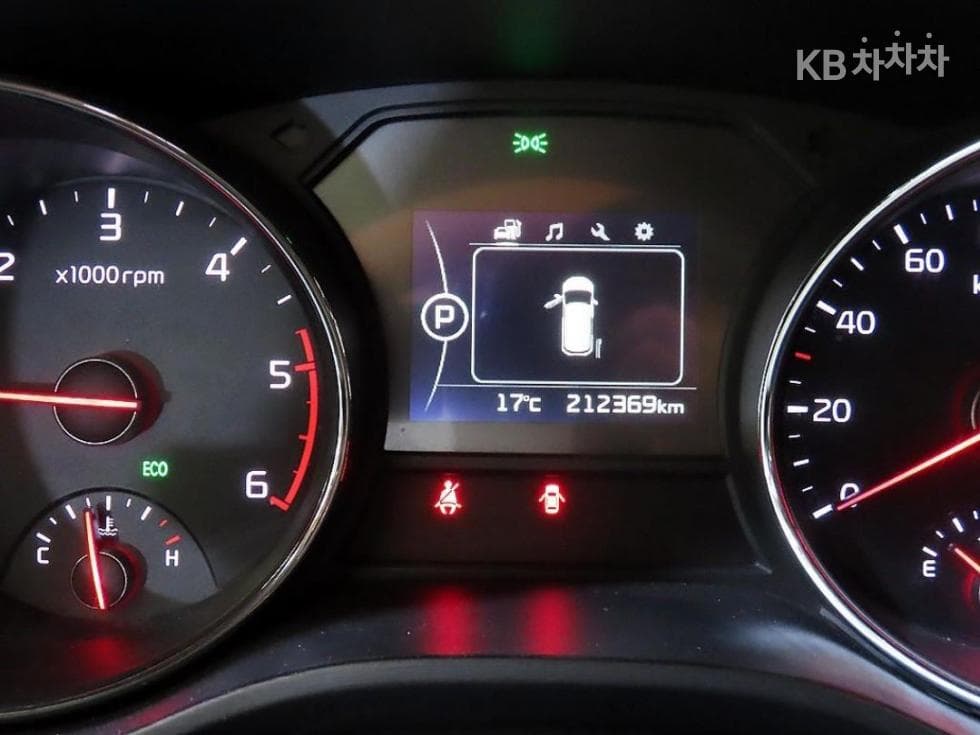 Kia All New Carnival6Seater승 2.2 Diesel 휠체어 리프트 - 5