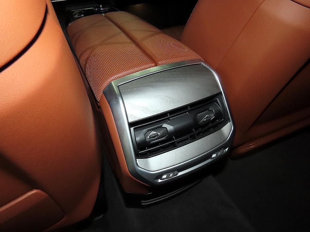 BMW 7시리즈(G70)740i sDrive M Sport Executive - 15